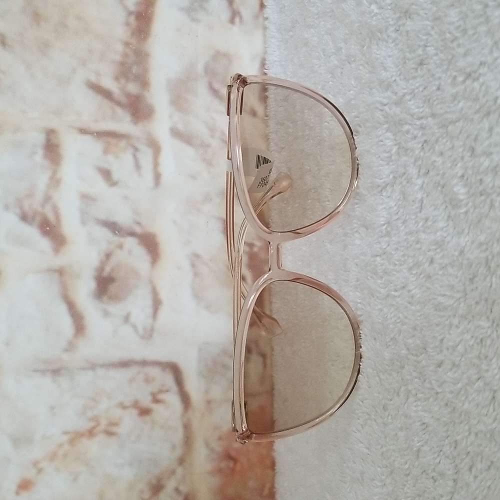 New FENDI Injection Plastic Cat-Eye Sunglasses - Picture 3 of 14
